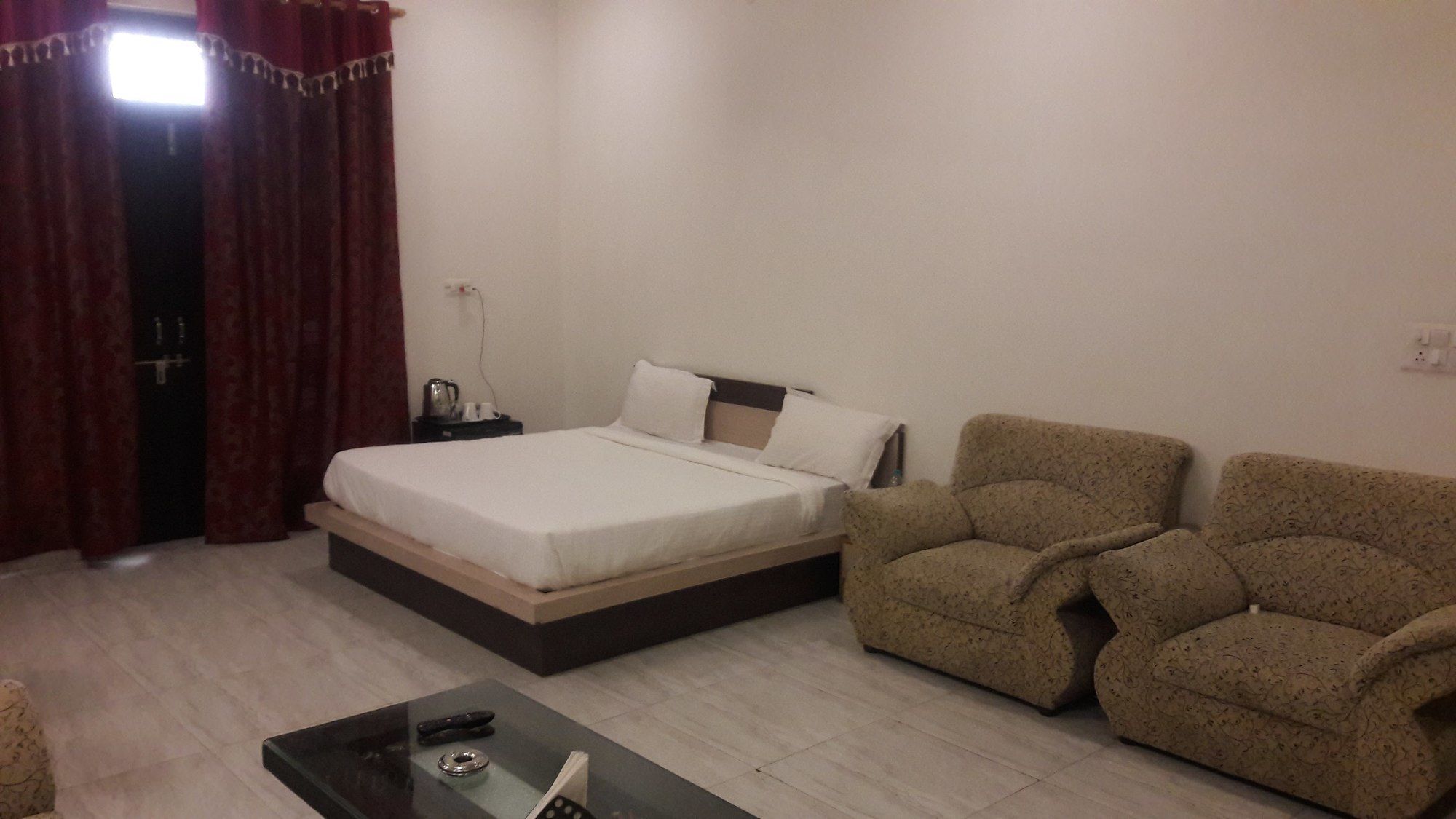 Nature Valley Resort Gurgaon Exterior photo