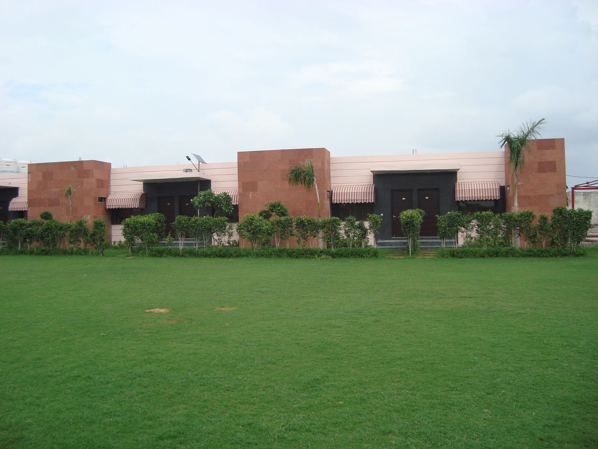 Nature Valley Resort Gurgaon Exterior photo