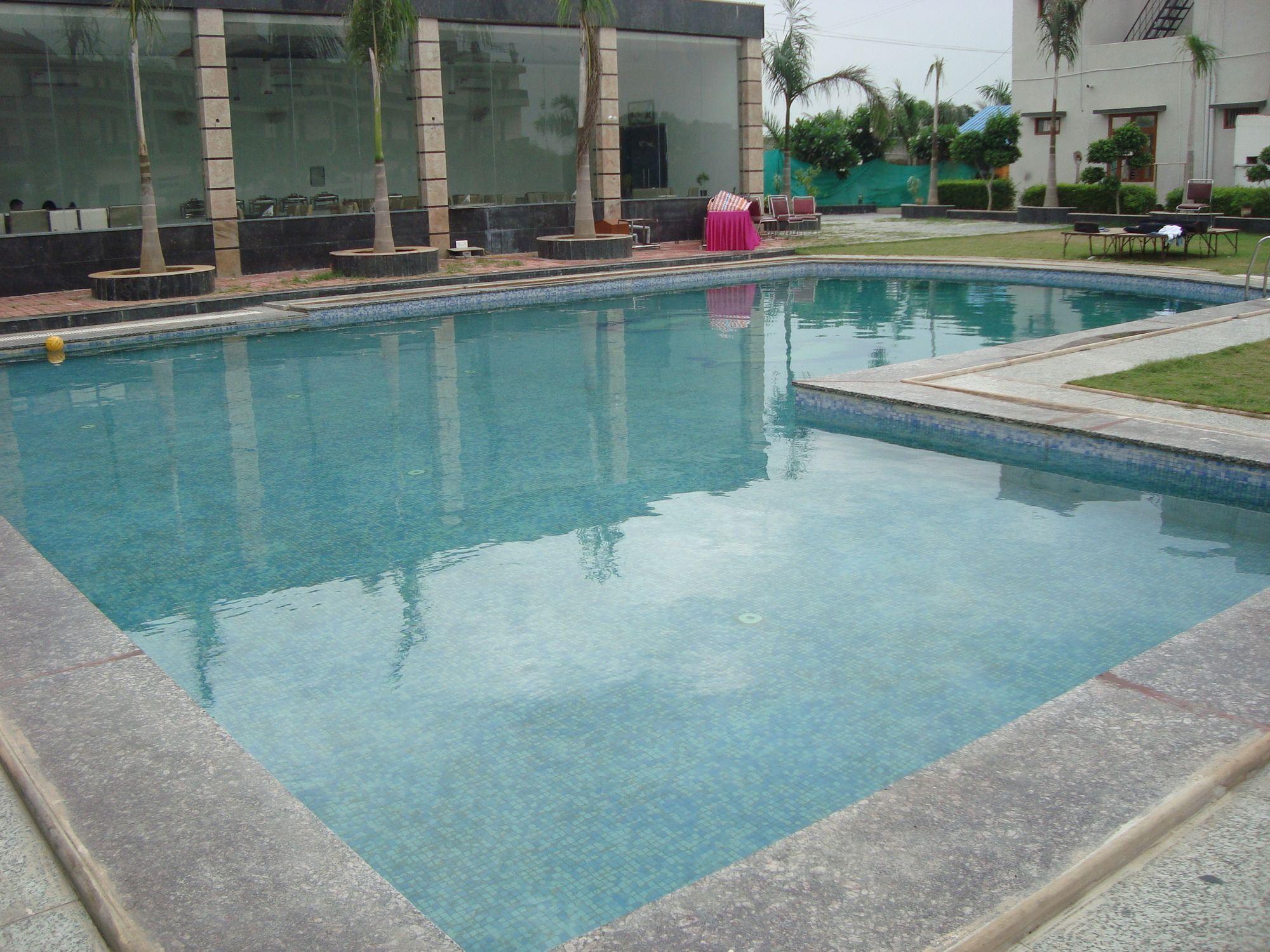 Nature Valley Resort Gurgaon Exterior photo